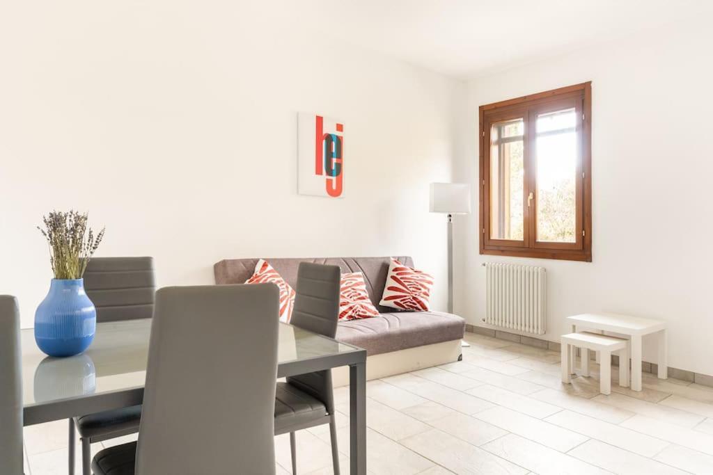 Appartamento Unico A Bologna Con 3 Camere E Parcheggio Gratuito Esterno foto